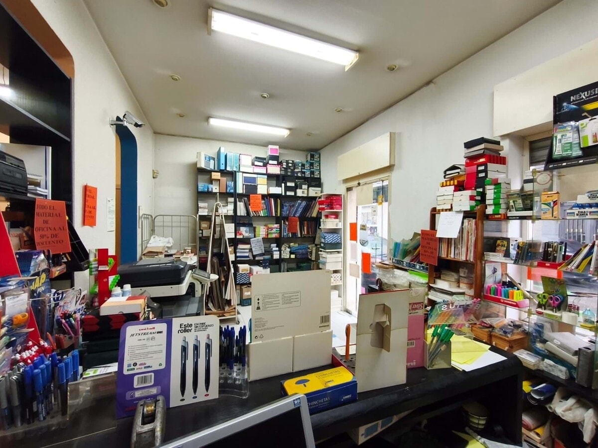 Madrid, MAD 28028 - Unit Puerta Izquierda -  - Interior Photo - Image 1 of 15