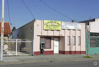 Retail in Richmond, CA for sale Primary Photo- Image 1 of 1