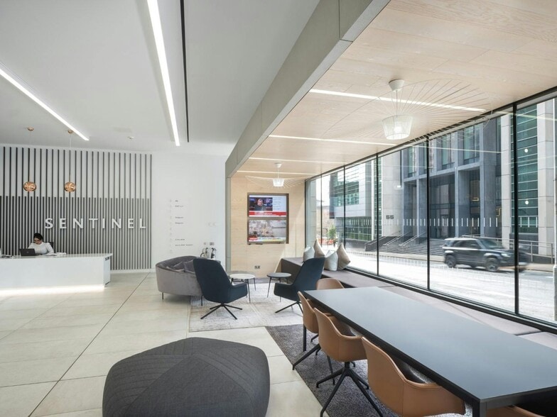 103 Waterloo St, Glasgow to rent - Building Photo - Image 3 of 9