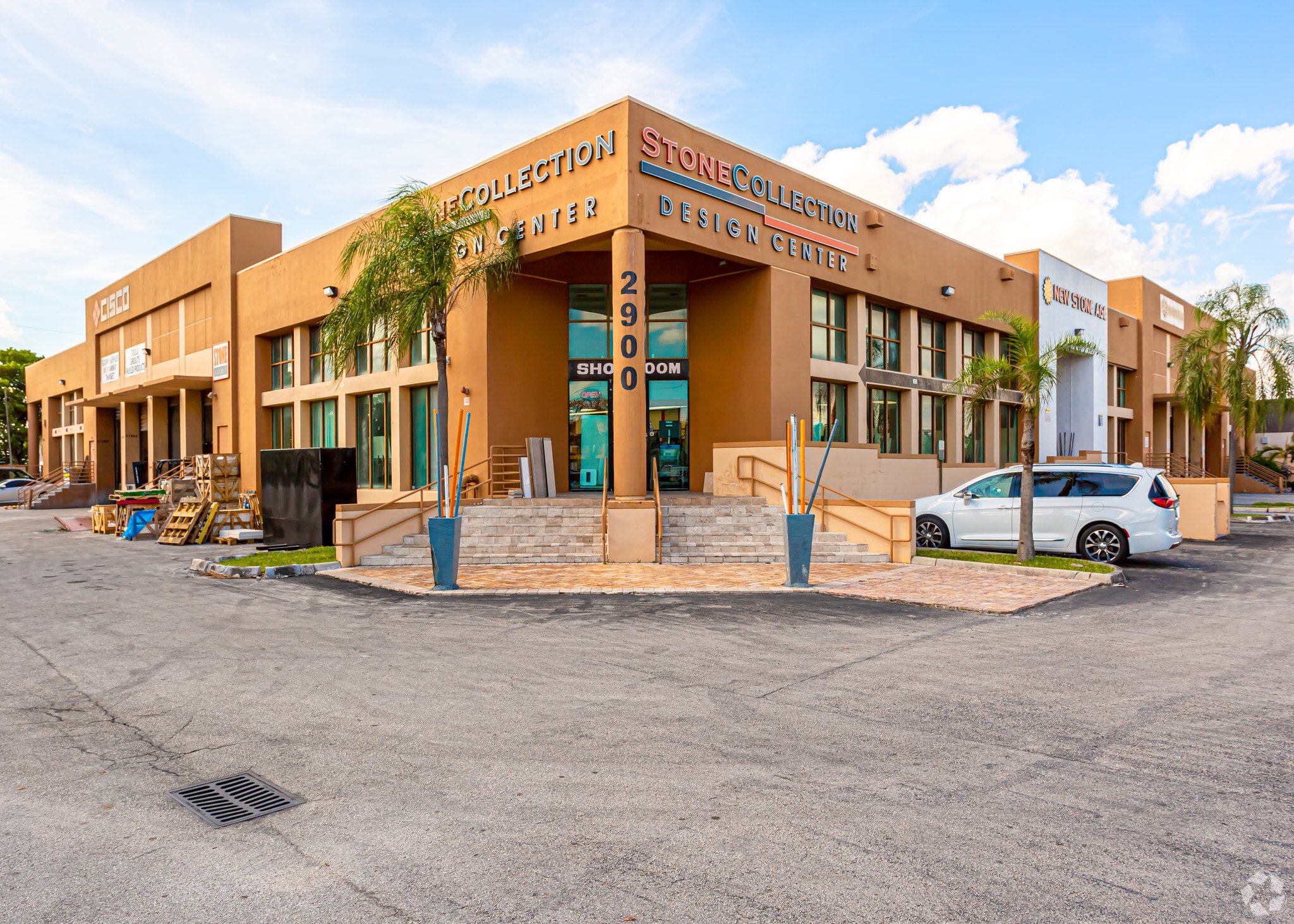 2900-2920 NW 79th Ave, Miami, FL to rent Primary Photo- Image 1 of 4