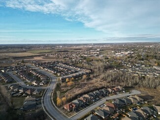More details for 415-427 Bridge St W, Greater Napanee, ON - Land for Sale
