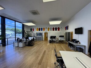 Fourth Av, Manchester to rent Interior Photo- Image 2 of 2