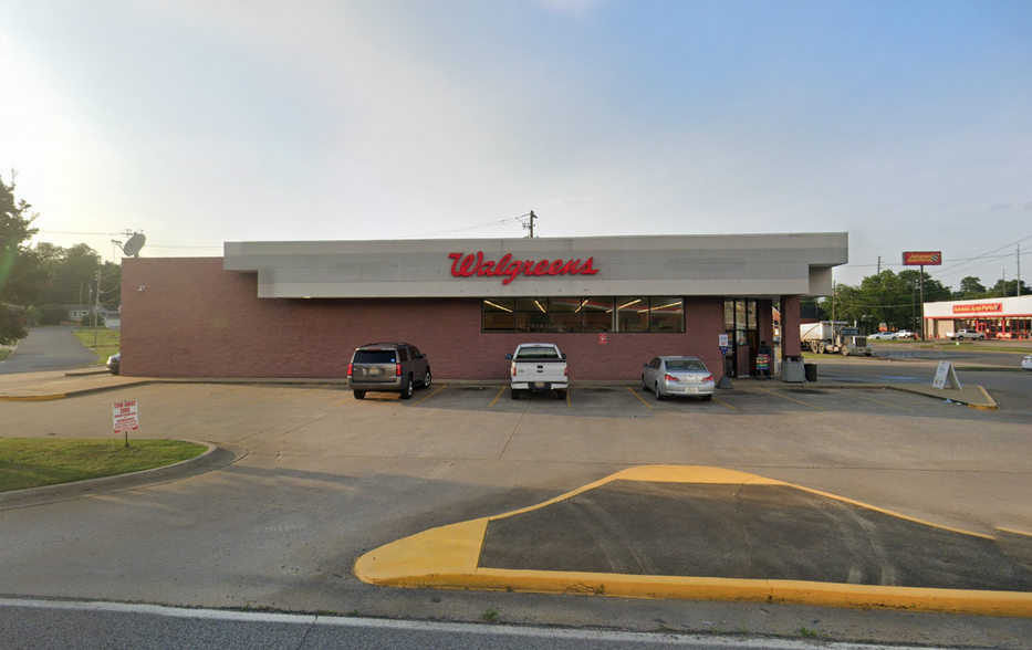 3206 15th St, Tuscaloosa, AL for rent - Building Photo - Image 1 of 5