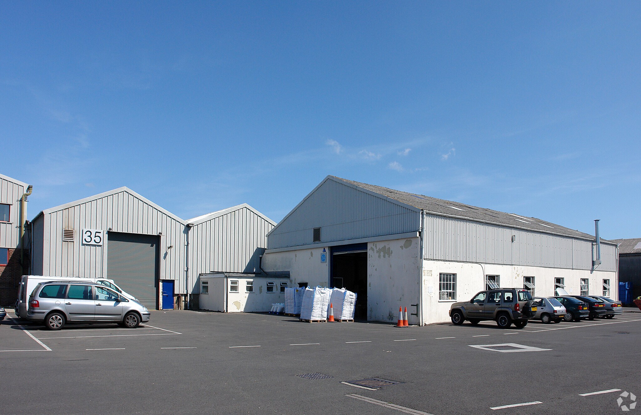 Station Rd, West Horndon for sale Primary Photo- Image 1 of 1