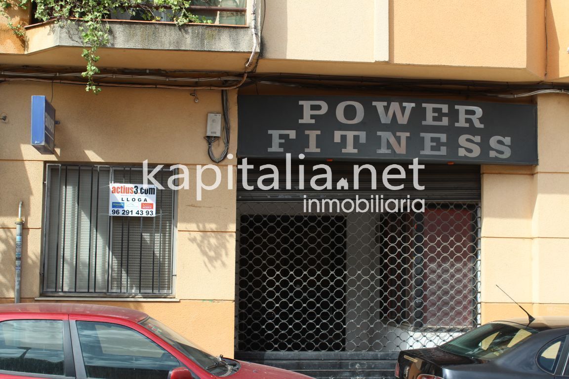 Retail in València to rent Building Photo- Image 1 of 29