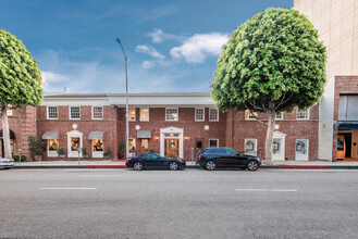 415-417 N Camden Dr, Beverly Hills, CA for rent Building Photo- Image 1 of 9