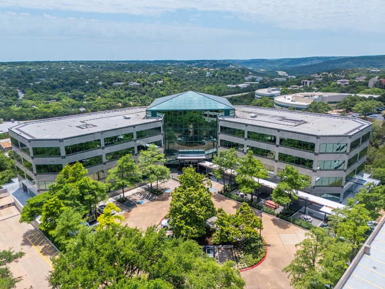 9500 Arboretum Blvd, Austin, TX for rent - Building Photo - Image 1 of 17