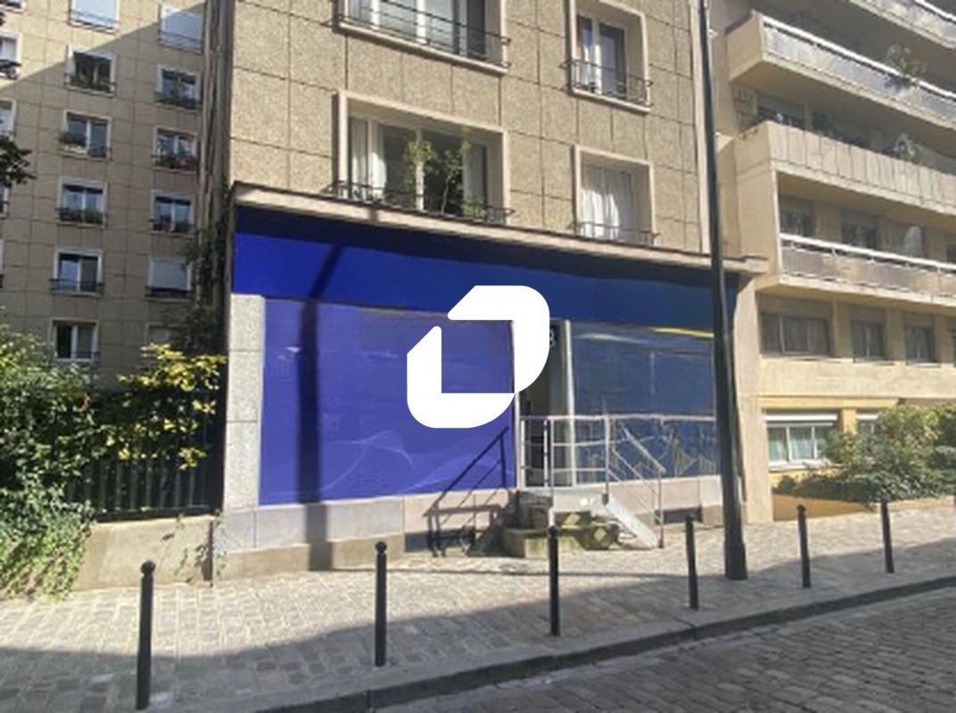 Office in Paris for sale Building Photo- Image 1 of 5