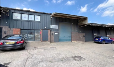 Weights Ln, Redditch to rent Building Photo- Image 1 of 4