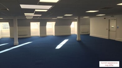 Green St, Truro to rent Interior Photo- Image 2 of 4