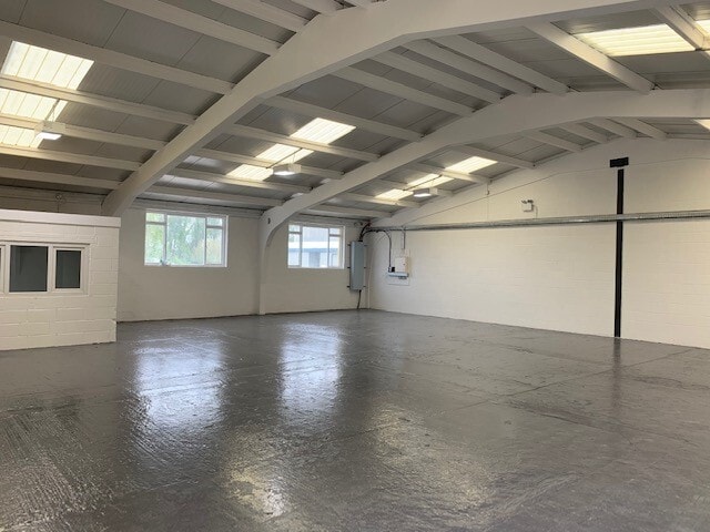 1 Mostyn Rd, Holywell to rent - Interior Photo - Image 2 of 3