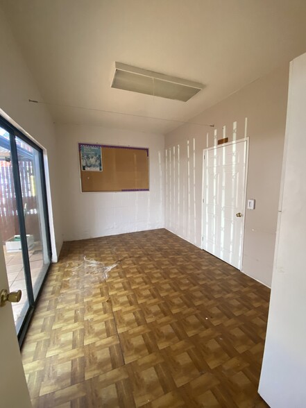 1510 N Kenmore Ave, Los Angeles, CA for rent - Building Photo - Image 3 of 7