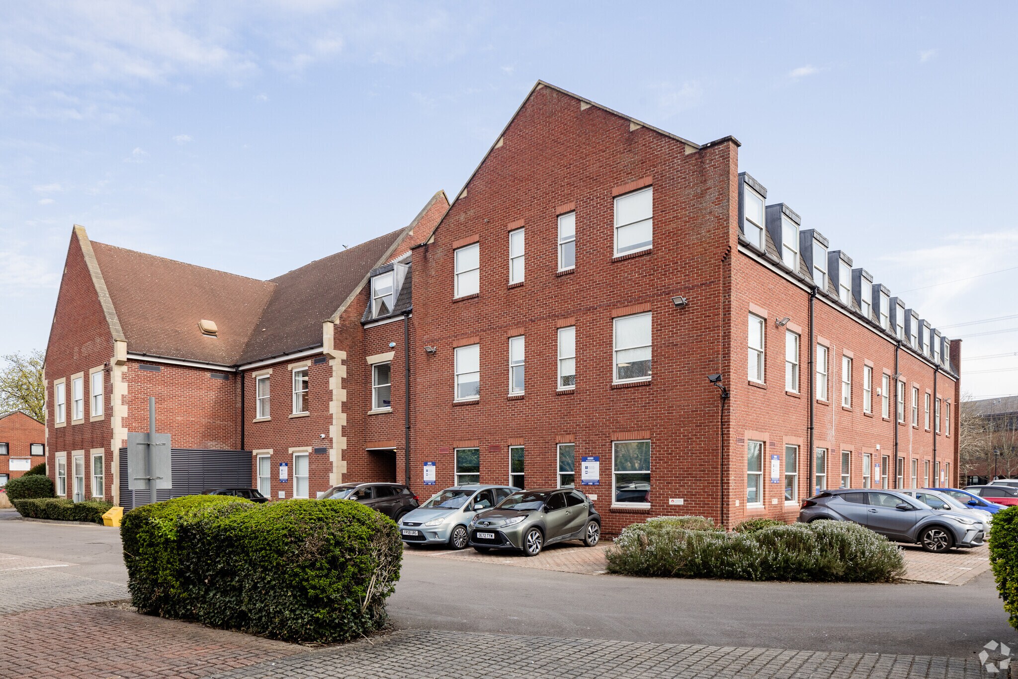 142 North Hinksey Ln, Oxford for sale Primary Photo- Image 1 of 1