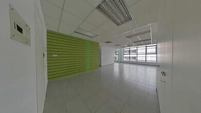Office in Manresa, Barcelona to rent Interior Photo- Image 2 of 8