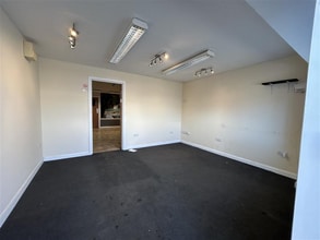 Florence Road Industrial Estate, Kelly Bray to rent Interior Photo- Image 1 of 7