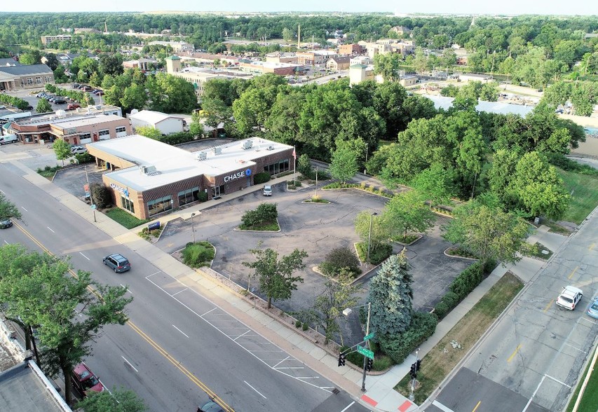 130 S Batavia Ave, Batavia, IL for sale - Building Photo - Image 1 of 1