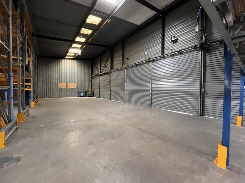 Industrial in La Farlède to rent - Building Photo - Image 2 of 15