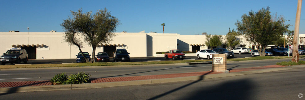 13903-13921 Artesia Blvd, Cerritos, CA for rent - Building Photo - Image 2 of 9