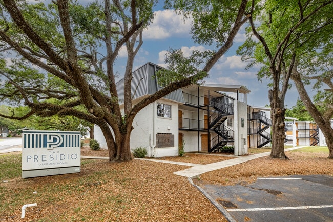 More details for 100 Redwood Cir, Pensacola, FL - Build-to-Rent for Auction