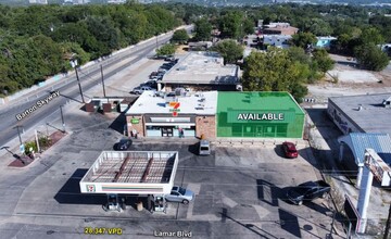 2820 S Lamar Blvd, Austin, TX for rent Building Photo- Image 2 of 5