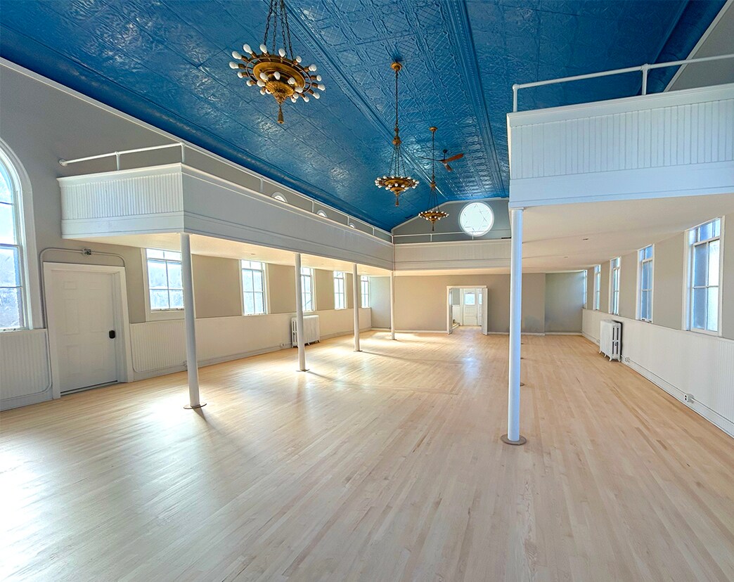 168 Archibald St, Burlington, VT for sale Interior Photo- Image 1 of 1