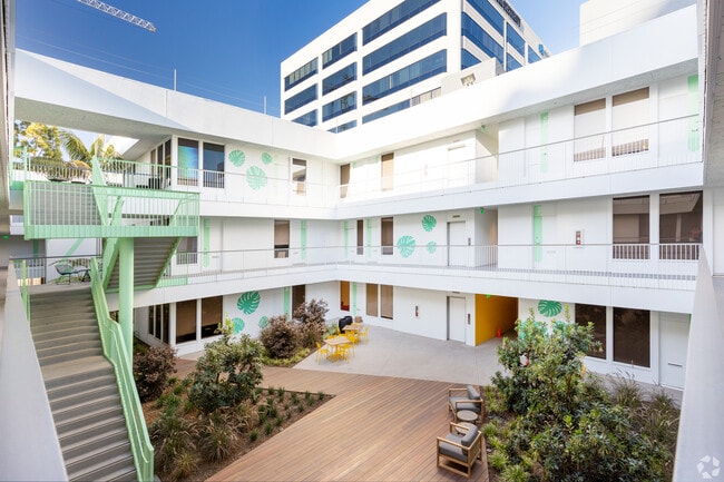 More details for 11340 W Olympic Blvd, Los Angeles, CA - Office to Rent