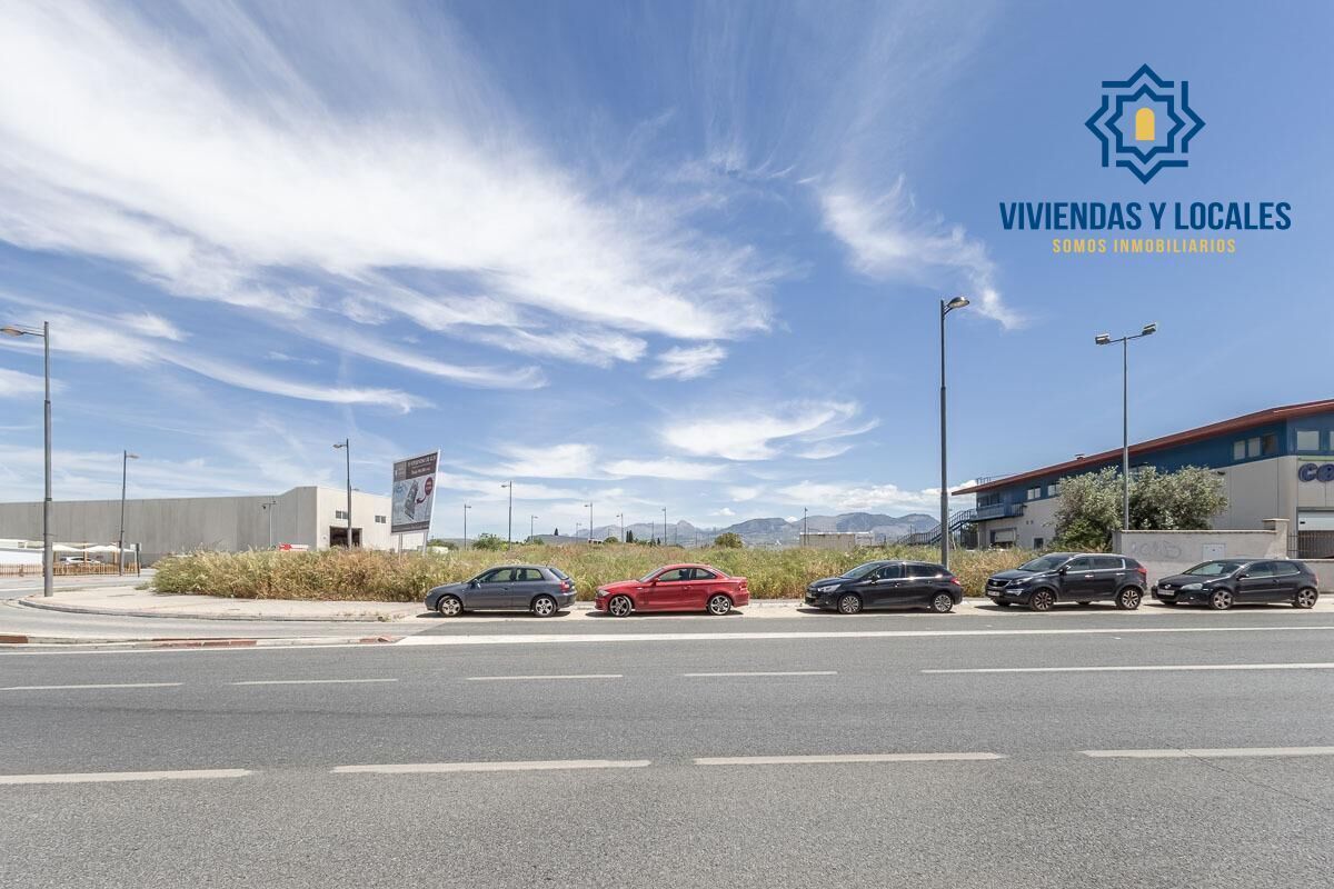 Land in Granada, Granada for sale Building Photo- Image 1 of 13