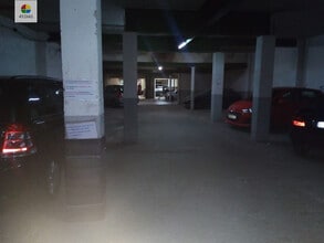 Retail in Cerdanyola del Vallès, Barcelona to rent Interior Photo- Image 2 of 3