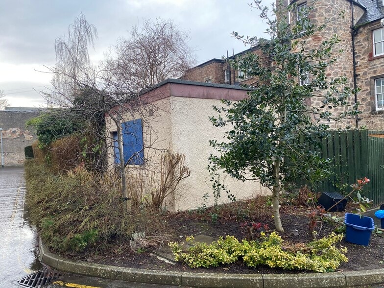 3/2 Ambassador Ct, Musselburgh for sale - Building Photo - Image 2 of 3