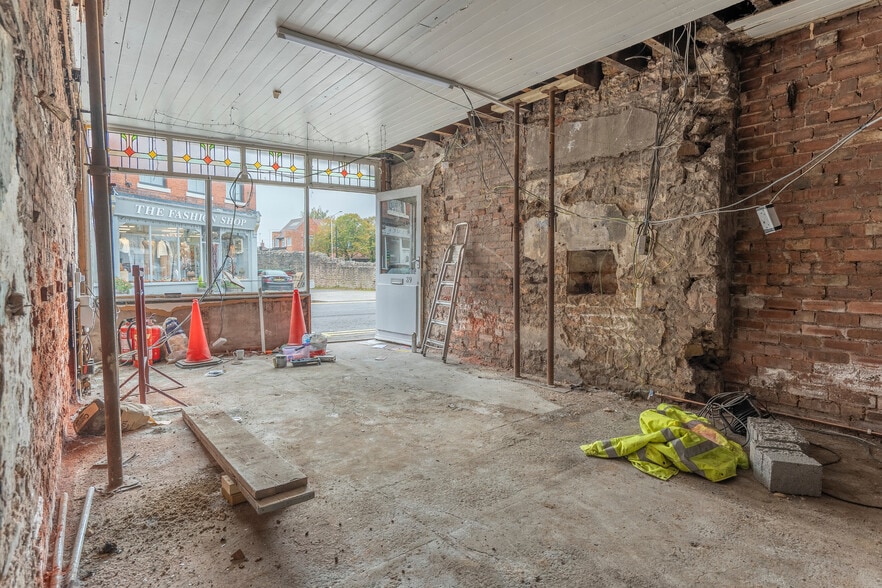 39 High St, Mansfield for sale - Interior Photo - Image 3 of 6
