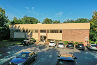 250 Hampton St, Auburn, MA for rent Building Photo- Image 1 of 20