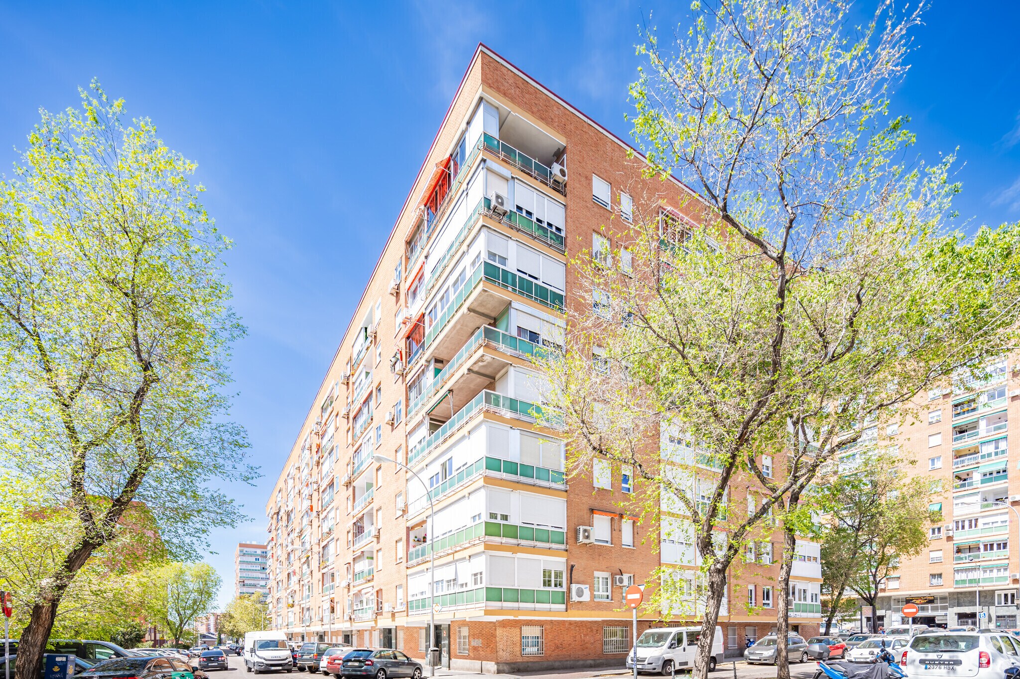 Office in Madrid, Madrid to rent Building Photo- Image 1 of 9