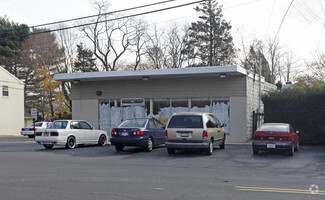 More details for 108 Washington Dr, Centerport, NY - Retail for Rent