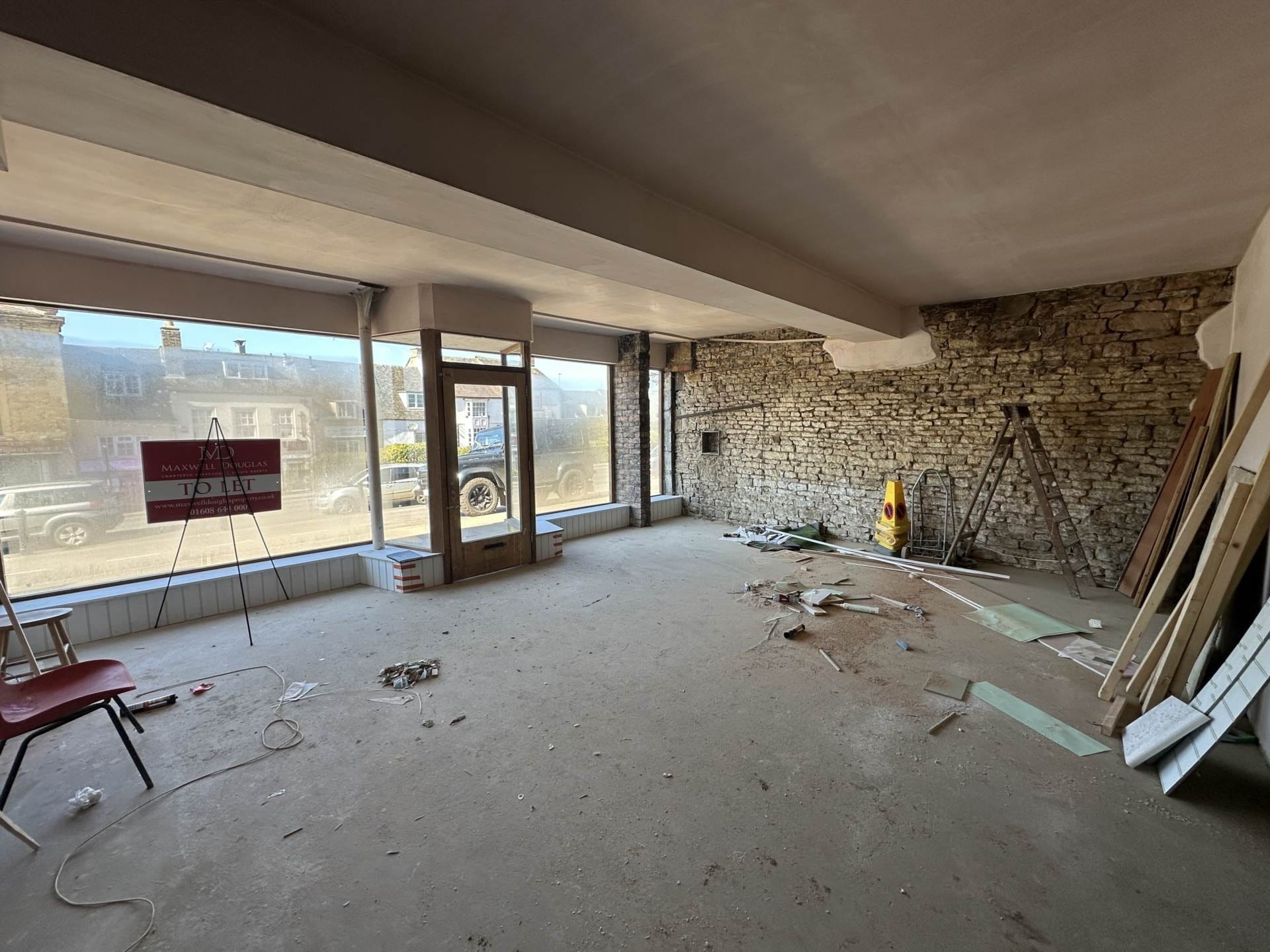 19 High St, Chipping Norton to rent Interior Photo- Image 1 of 4