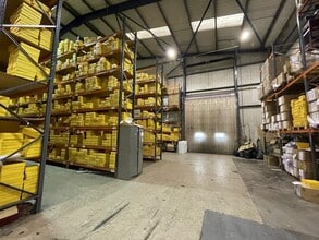 Emerald Way, Stone to rent Interior Photo- Image 2 of 3