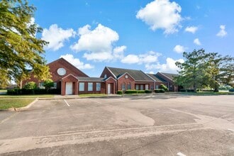 4550 Lamar Ave, Paris, TX for sale Building Photo- Image 1 of 15