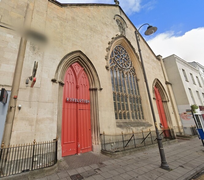 Clarence Para, Cheltenham for sale - Building Photo - Image 1 of 6