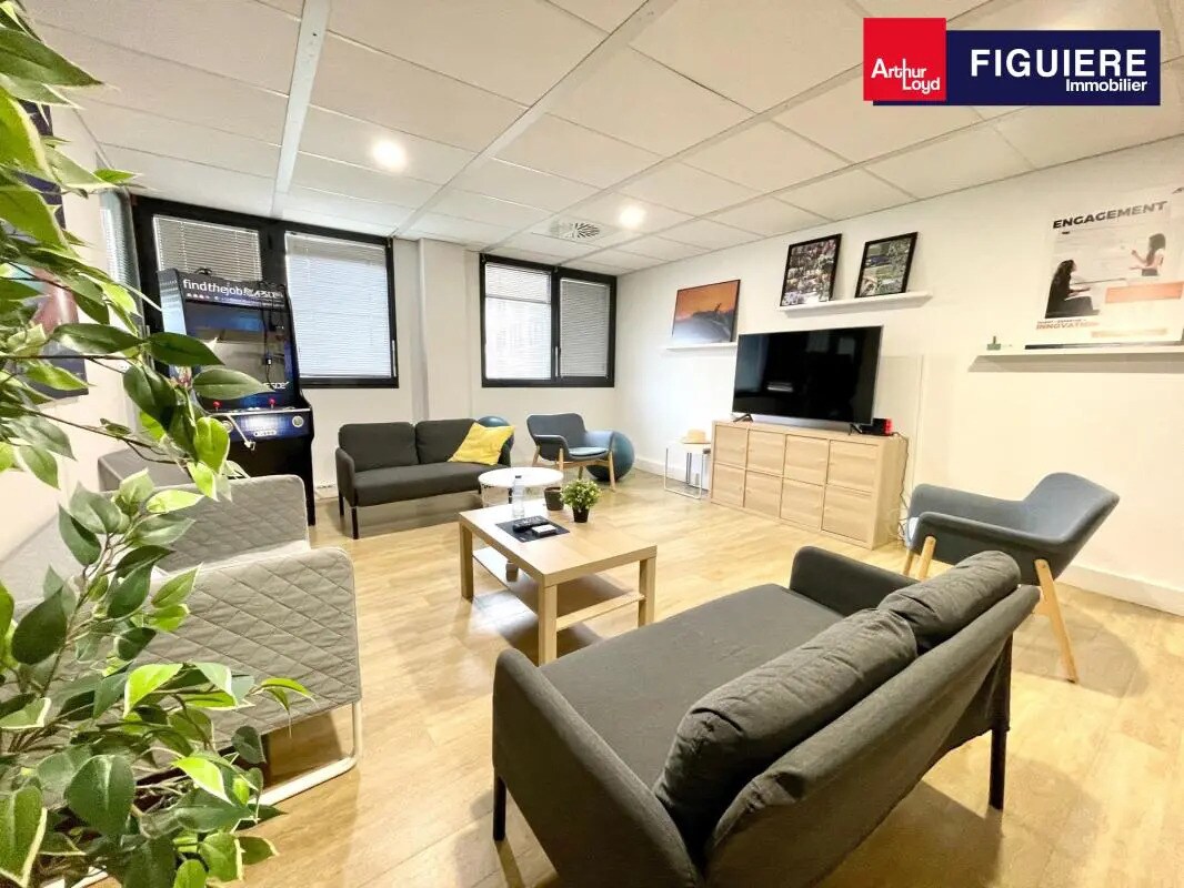 Office in Aix-en-Provence to rent Interior Photo- Image 1 of 13