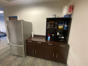 2400 Centre Pky, Atlanta, GA to rent Building Photo- Image 1 of 11