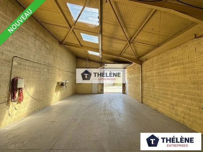 Location Local d'activités 125 m²