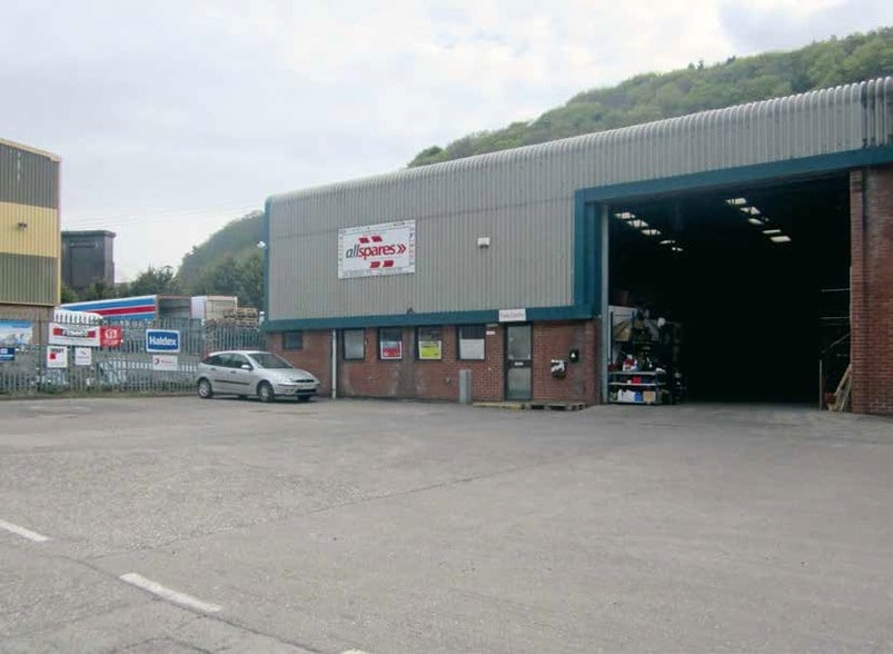 Ynys Bridge Ct, Cardiff for sale - Building Photo - Image 2 of 3