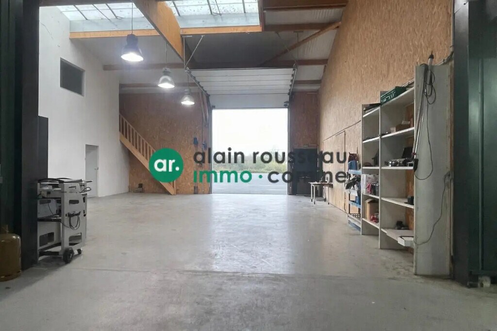 Vente Local d'activités 537 m² - Photo 1