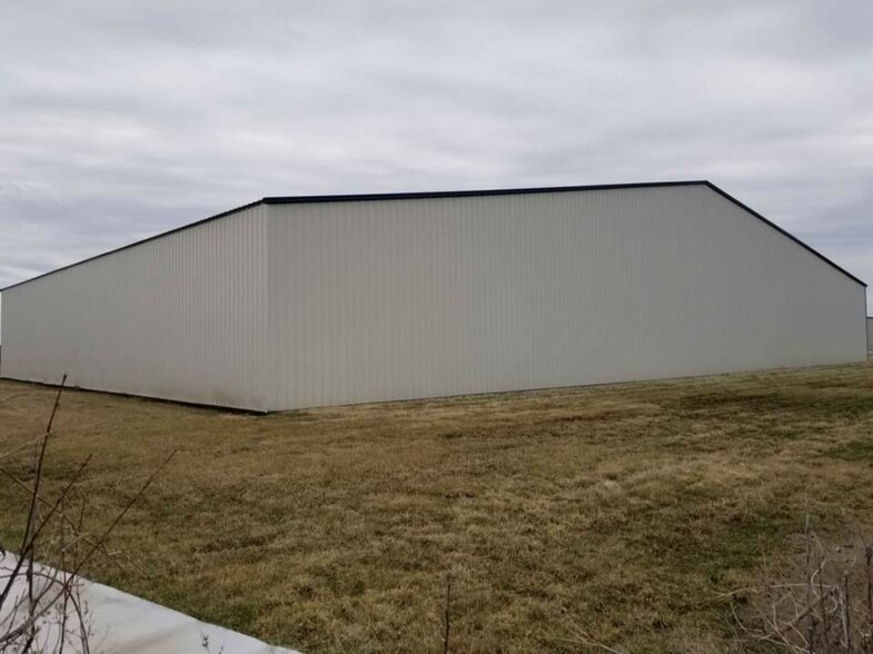 8900 Green Valley Dr, Manhattan, KS for sale - Building Photo - Image 2 of 16