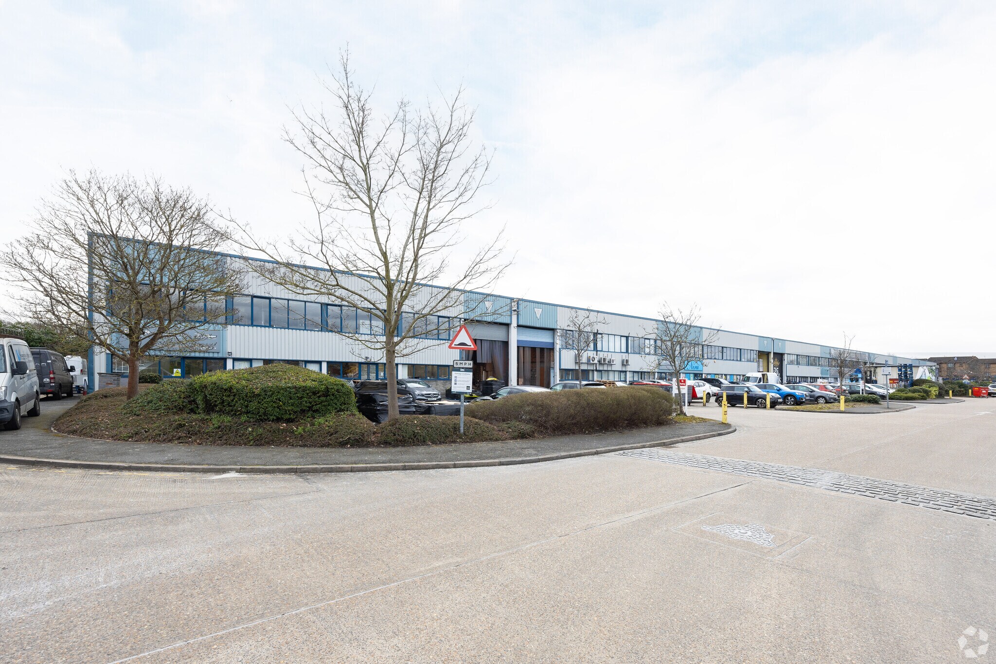 4 Streatham Rd, Mitcham for sale Primary Photo- Image 1 of 1