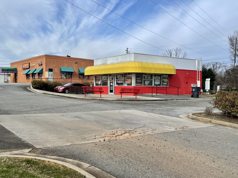 1801 N Columbia St, Milledgeville, GA for sale - Building Photo - Image 1 of 1