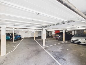 4 Jamaica St, Edinburgh to rent Interior Photo- Image 1 of 5