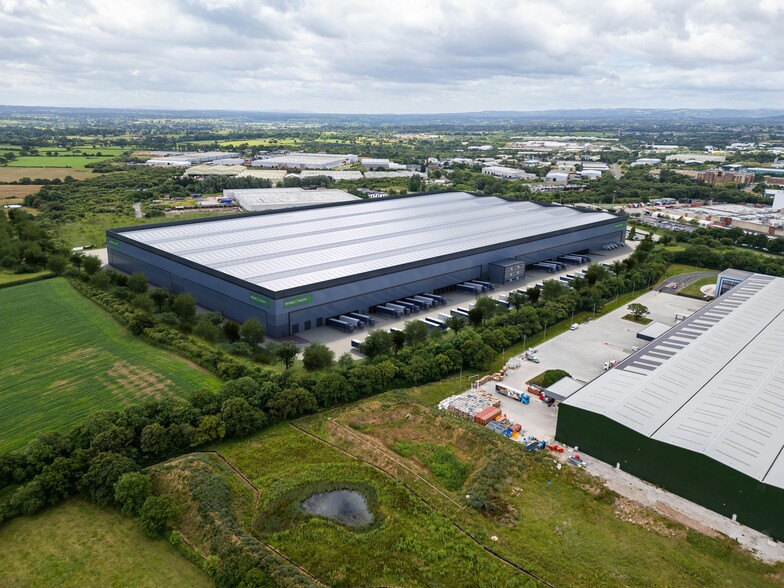 Wrexham Industrial Estate, Holt to rent - Building Photo - Image 3 of 8