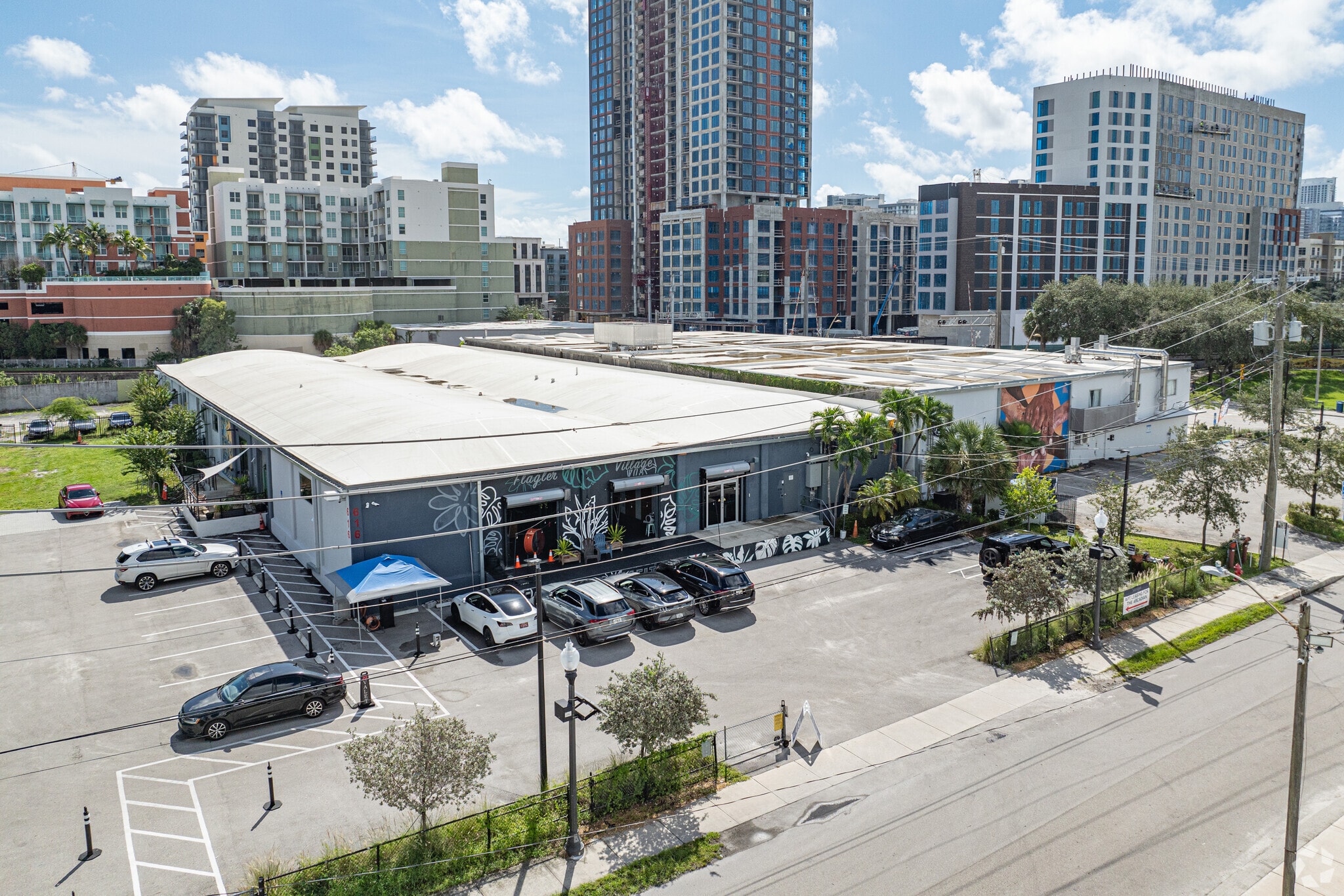 616-620 NW 2nd Ave, Fort Lauderdale, FL to rent Aerial- Image 1 of 7