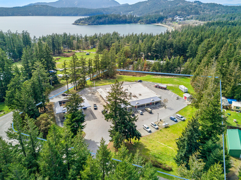 837 Crescent Beach Dr, Eastsound, WA for sale - Primary Photo - Image 1 of 1