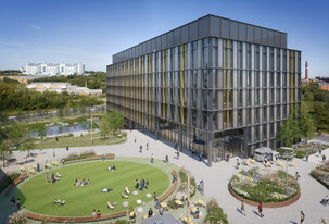 Birmingham Health Innovation Campus, Birmingham WMD - Life Science